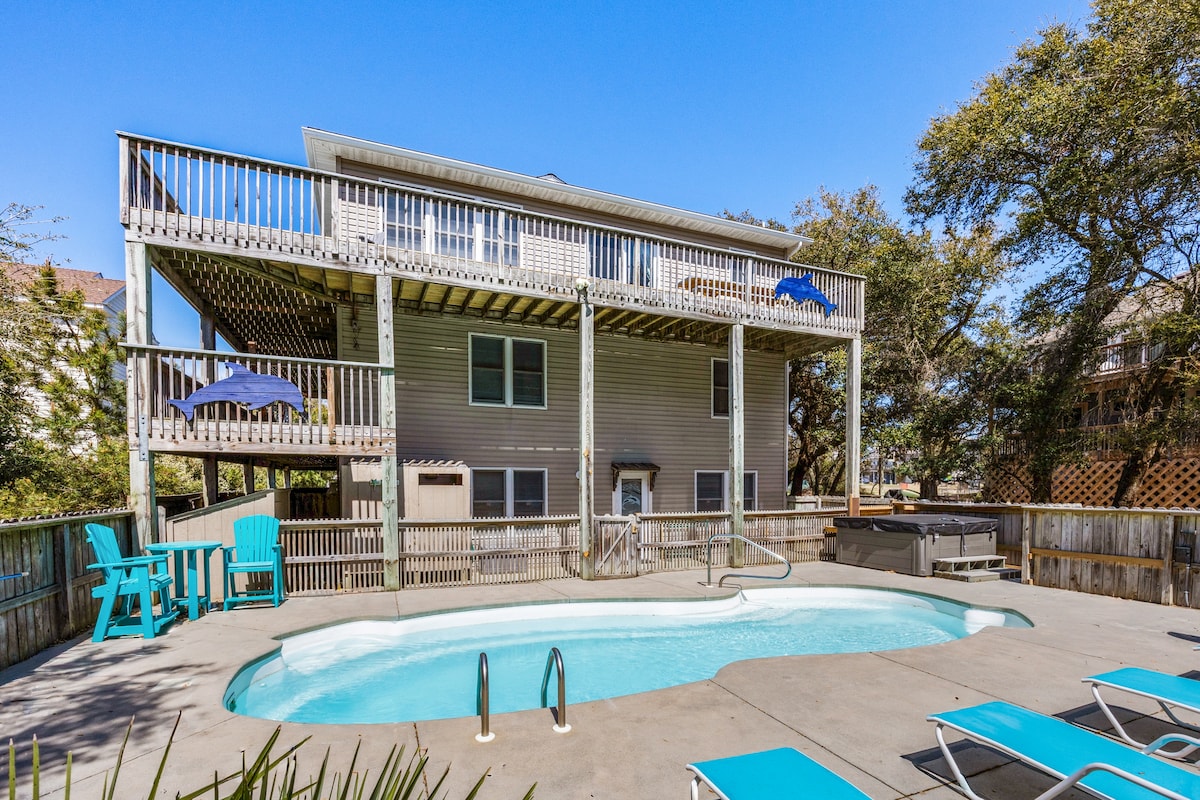 Merryweather: Pool, Hot Tub, Ocean + Sound Acce