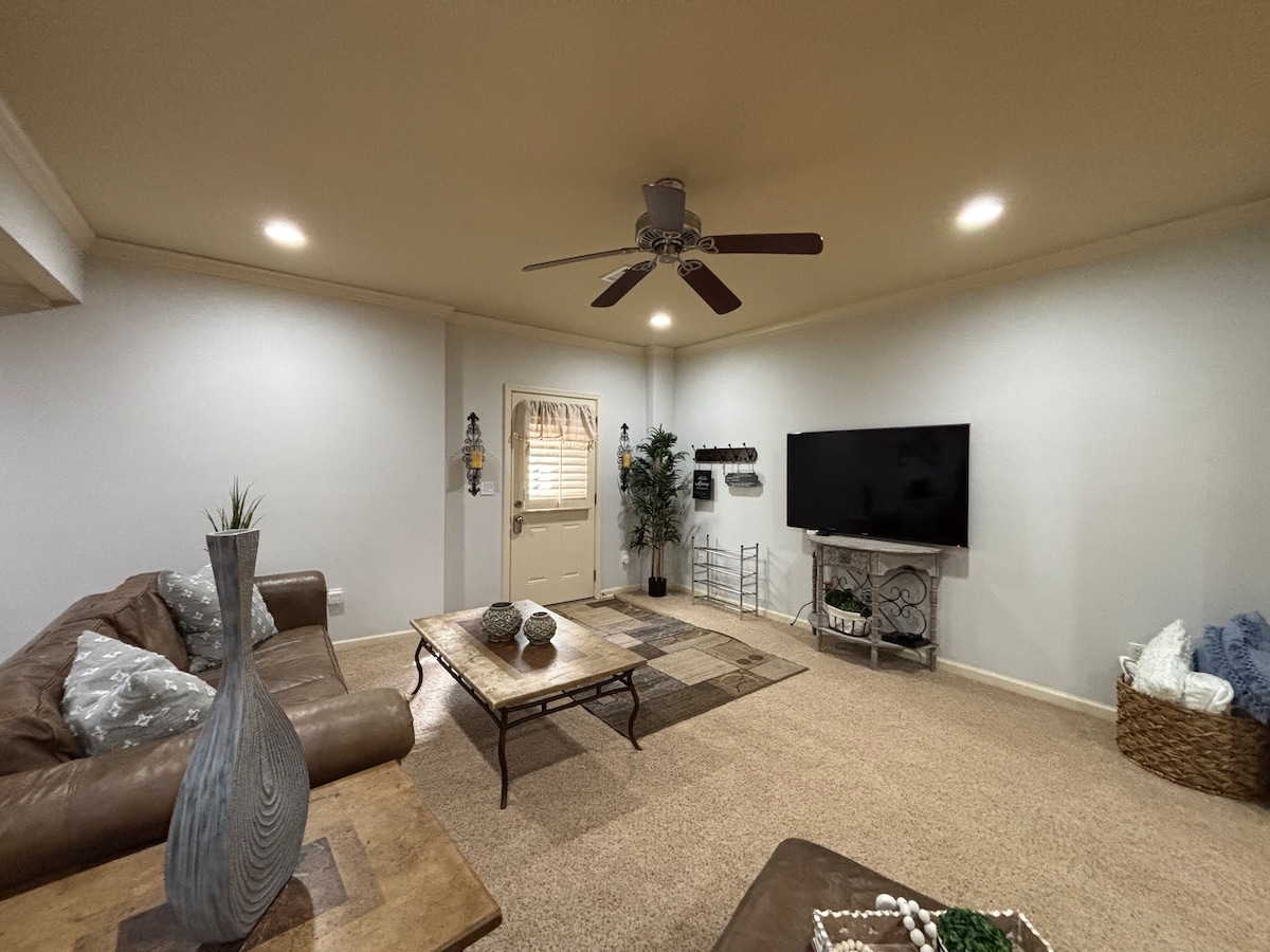 Top Airbnb: Private suite in East Cobb with pool in Woodstock