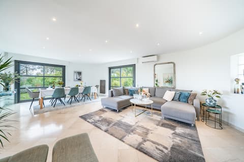 Top Airbnb: Mougins - High-end villa in quiet and fancy place in Mougins