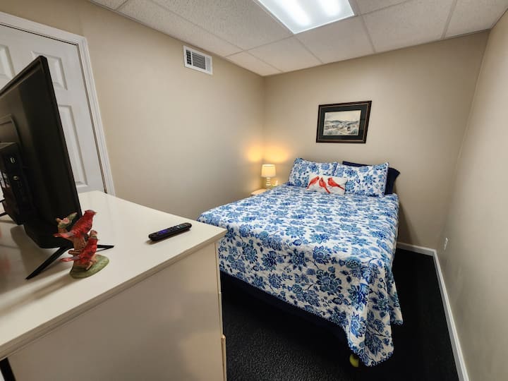 საძინებელი 1