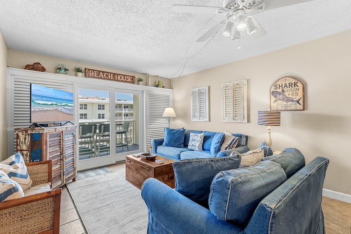 Beautiful Views In Quiet Well-maintained Complex - New Smyrna Beach, FL