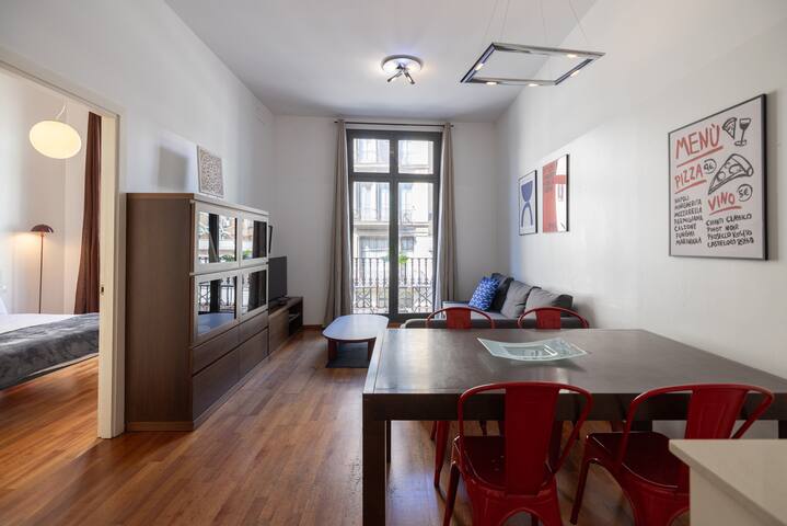Stay U-nique managed Airbnb listing 1