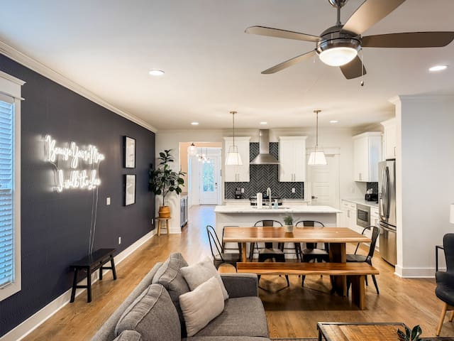 Spacious, Stylish Nashville Home – Prime Location!