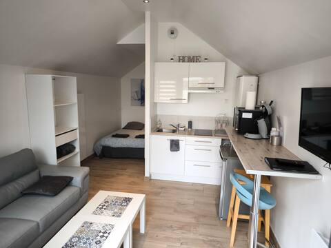 Cozy house 30M2 + private parking in the courtyard