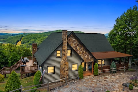 A Home Sweet Home-Fleetwood, NC-Game Room, Hot Tub