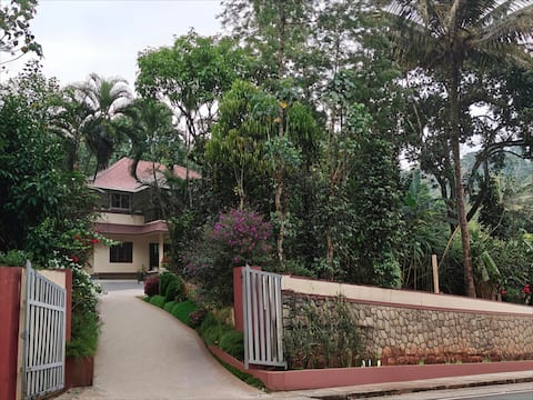 Homely 3BHK for families