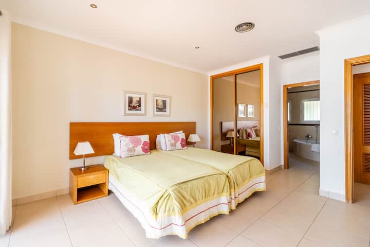 Slaapkamer 1