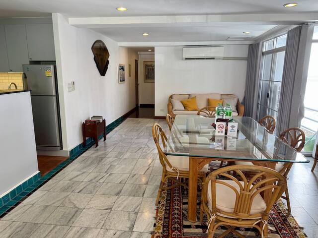 A Secluded & Luxurious stay in Bangkok city center gallery image 5