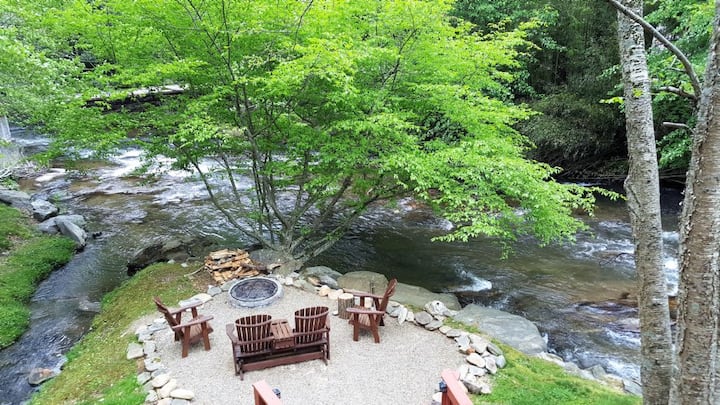 Creekside Haven - Creekside 3 Br, 2 Ba W/ Ht, Fp - Waynesville, NC