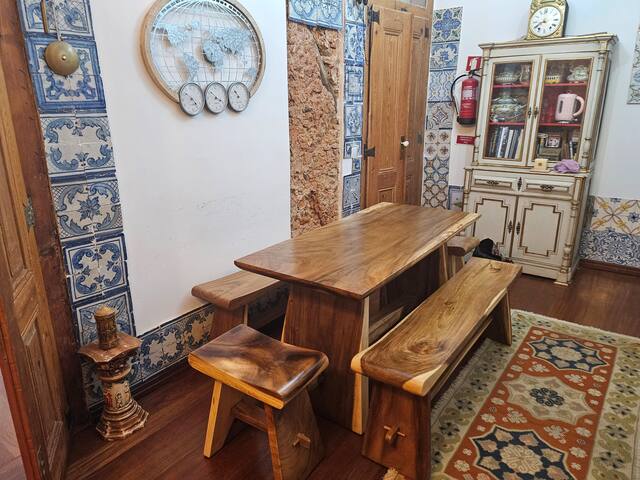 Historic 18th Century Apartment gallery image 5