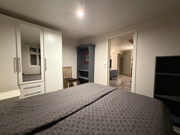 საძინებელი 1