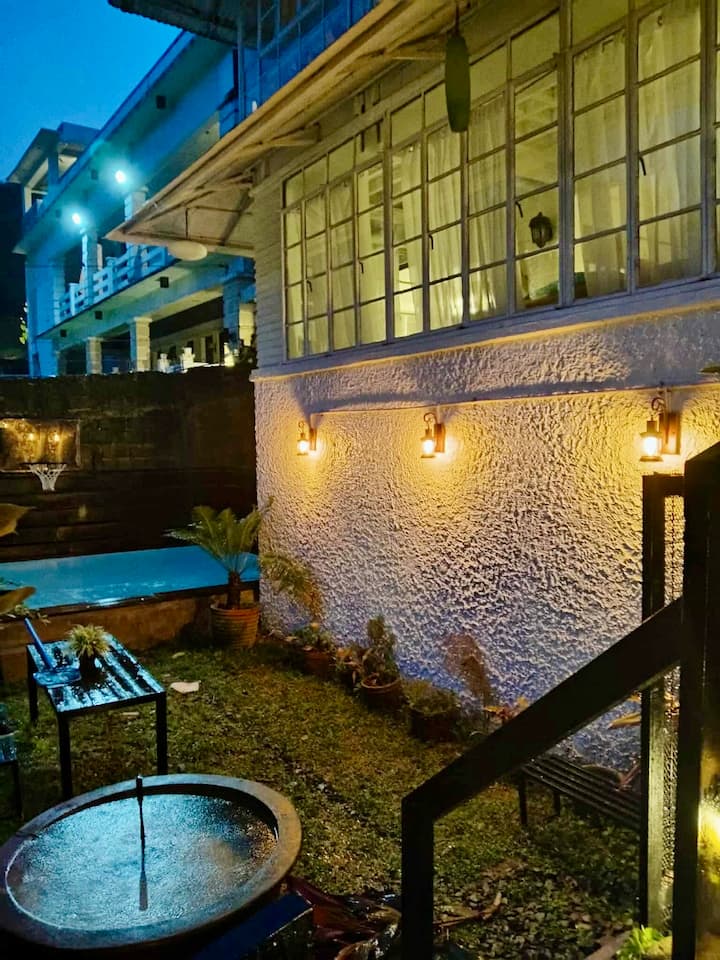 Casa Milagros Tagaytay-private Rest House - Amadeo