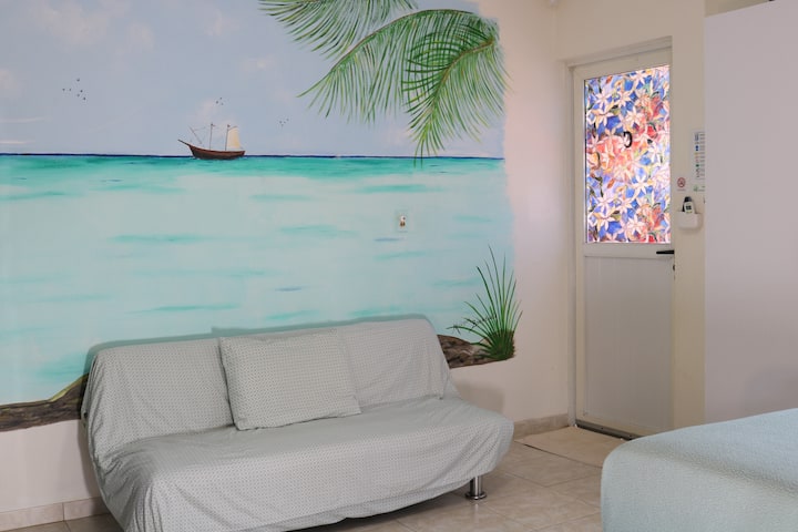 Largestudio+ Kitchenette+ Bath+shared Pool & Patio - Aruba