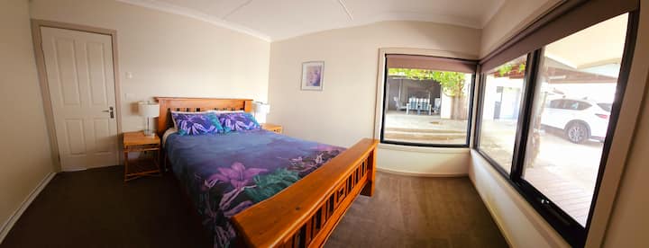 غرفة النوم 1