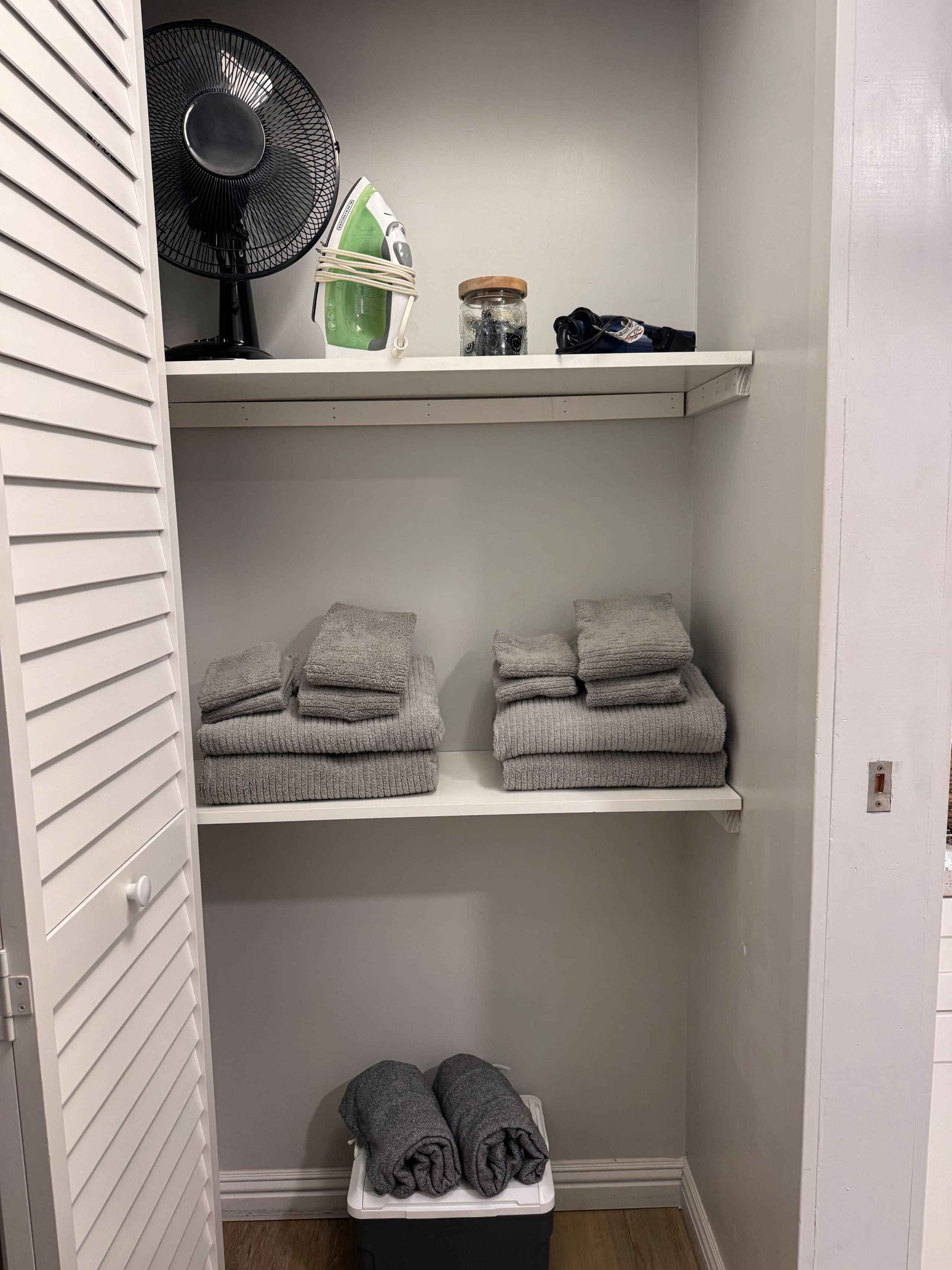 Condo in Honolulu · ★4.9 · Studio · 1 bed · 1 private bath - Image 31