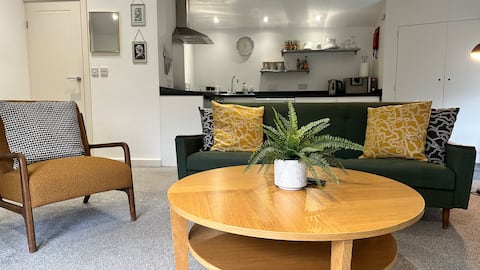 Top performing Airbnb: Former Coach House Broomhill in Broomhill