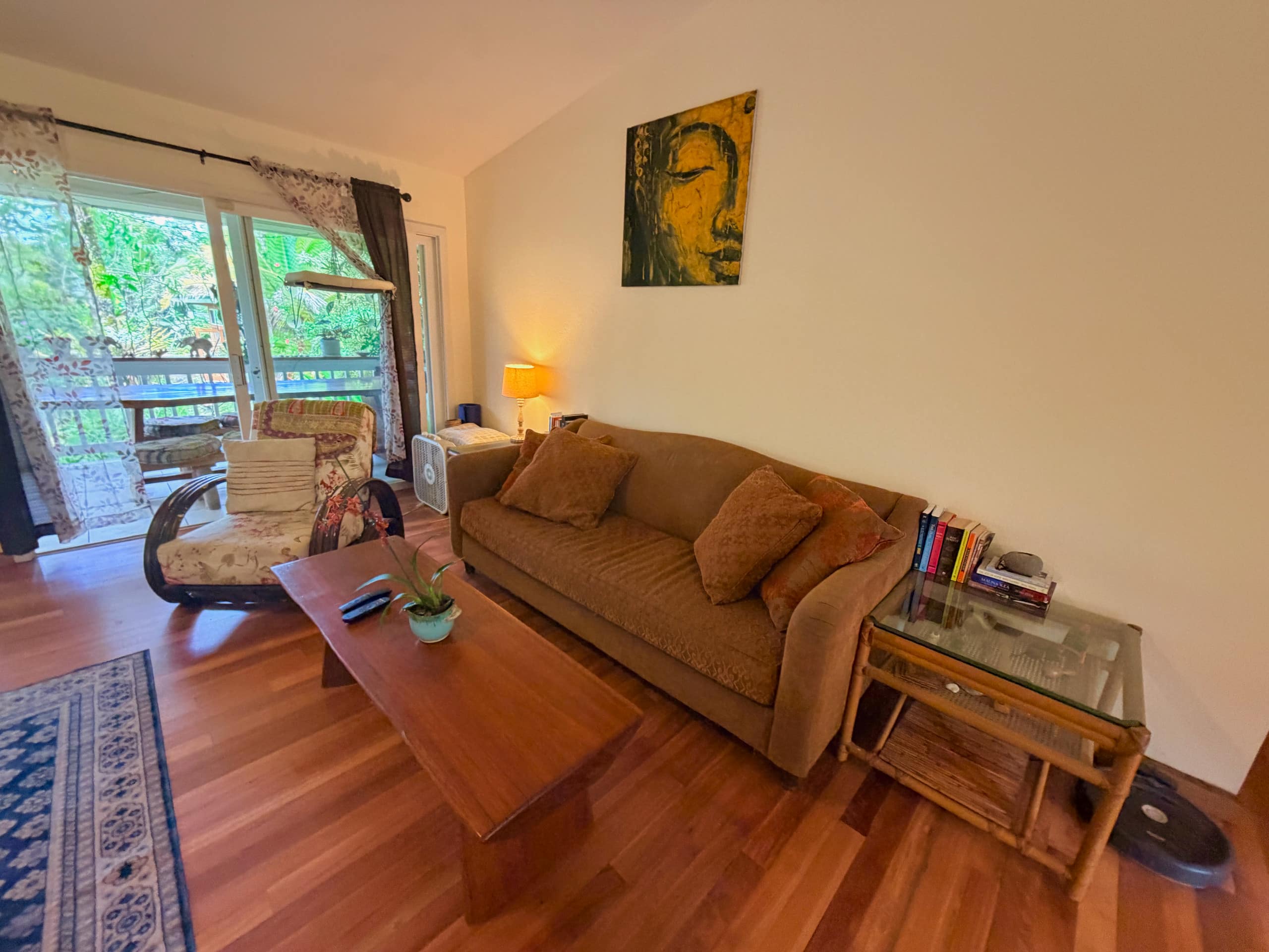Home in Keaau · ★4.76 · 3 bedrooms · 3 beds · 2 shared baths - Image 3