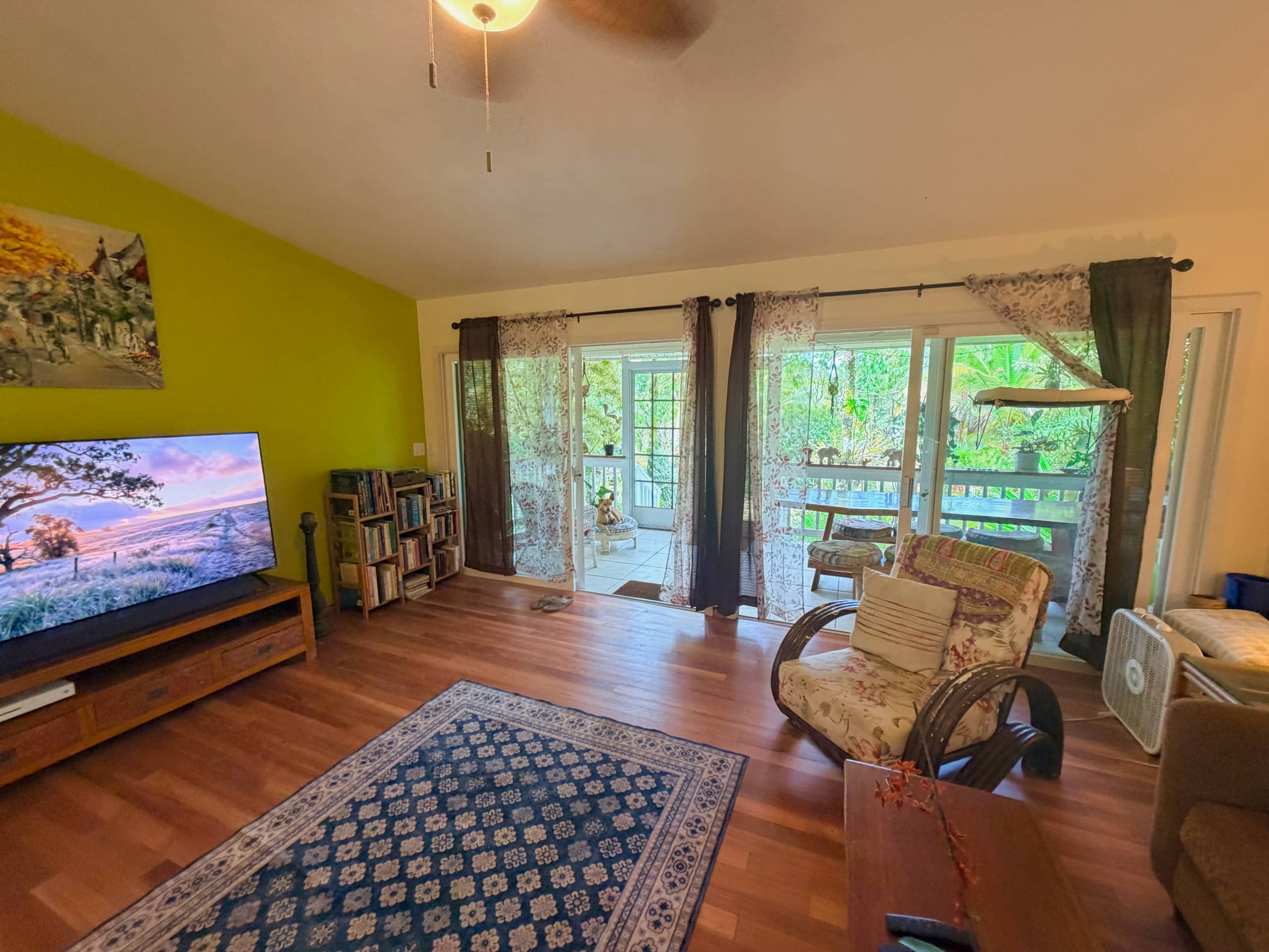 Home in Keaau · ★4.76 · 3 bedrooms · 3 beds · 2 shared baths - Image 2