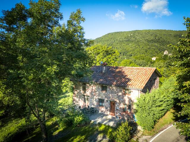 Full Country House “Masia Simonet de Rocabruna” gallery image 3