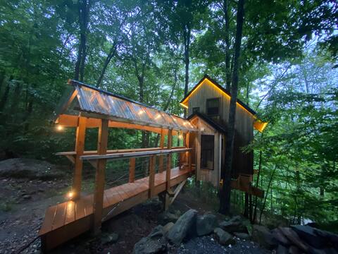 The SugarMaple Treehouse @ Vermont ReTREEt