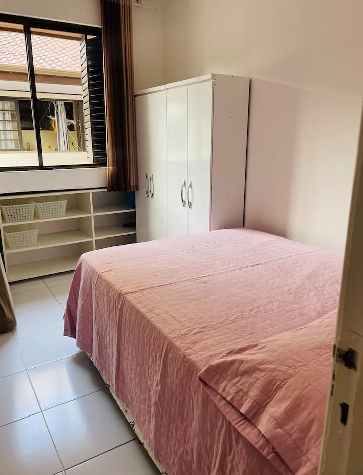 საძინებელი 1