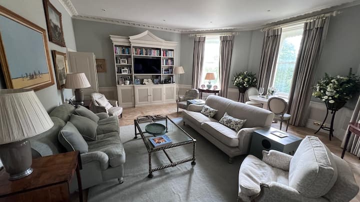 Luxurious 1st Floor Flat In Chelsea With Porter. - 倫敦