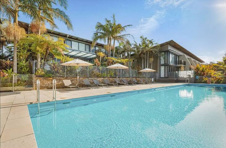 Kiah Beachfront Villa ~January availability gallery image 3