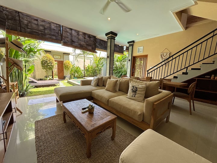 Tropical 3 Bedroom Private Pool Villa - Seminyak