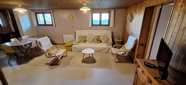 Appartement Entre Lac Et Montagnes - Duingt