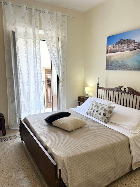 Annuncio Airbnb popolare: Sicilian Dream Apartments Superior a Cefalù