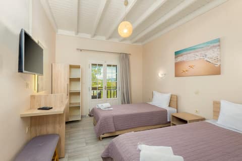 Potamos  Apartment 1