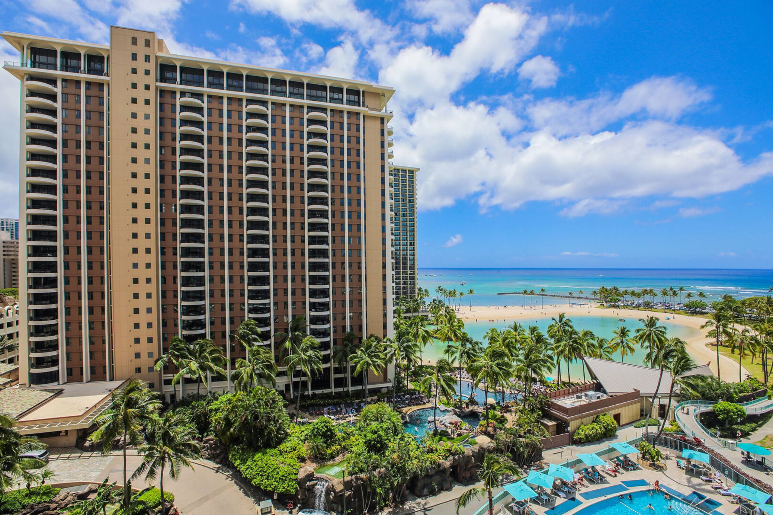 Tropical Oasis Escape with Lagoon view, Free WIFI! - Image 15