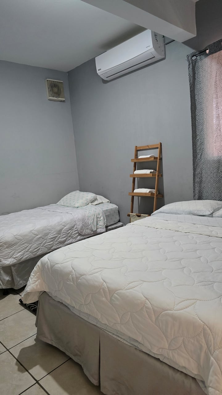 غرفة النوم 2