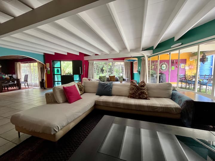 Boho Bliss 3 Bedroom Home With Exceptional Garden - Pretoria