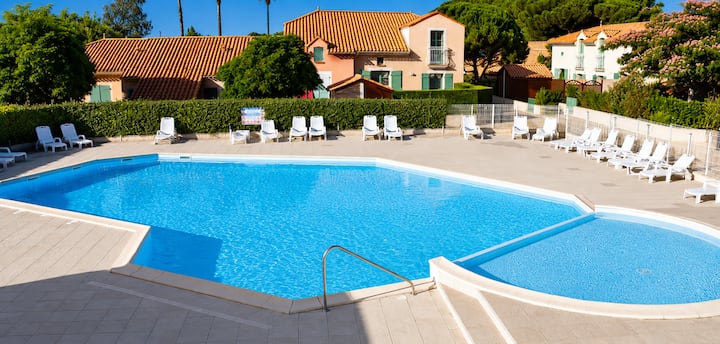 Maison Avec Piscines, Forêt Et Plage à Pied - Vendée