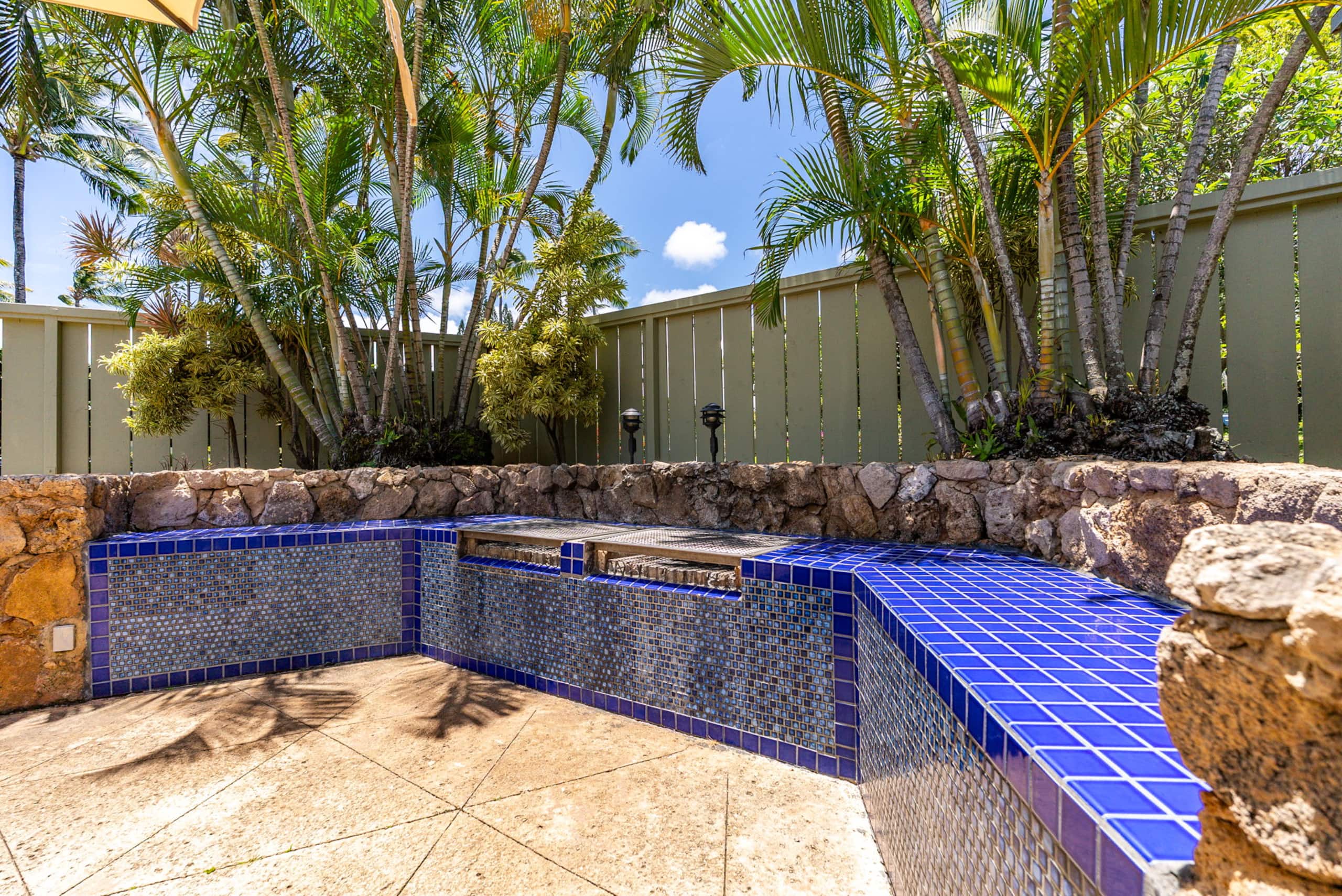 Condo in Kahuku · ★4.96 · Studio · 2 beds · 1 bath - Image 26