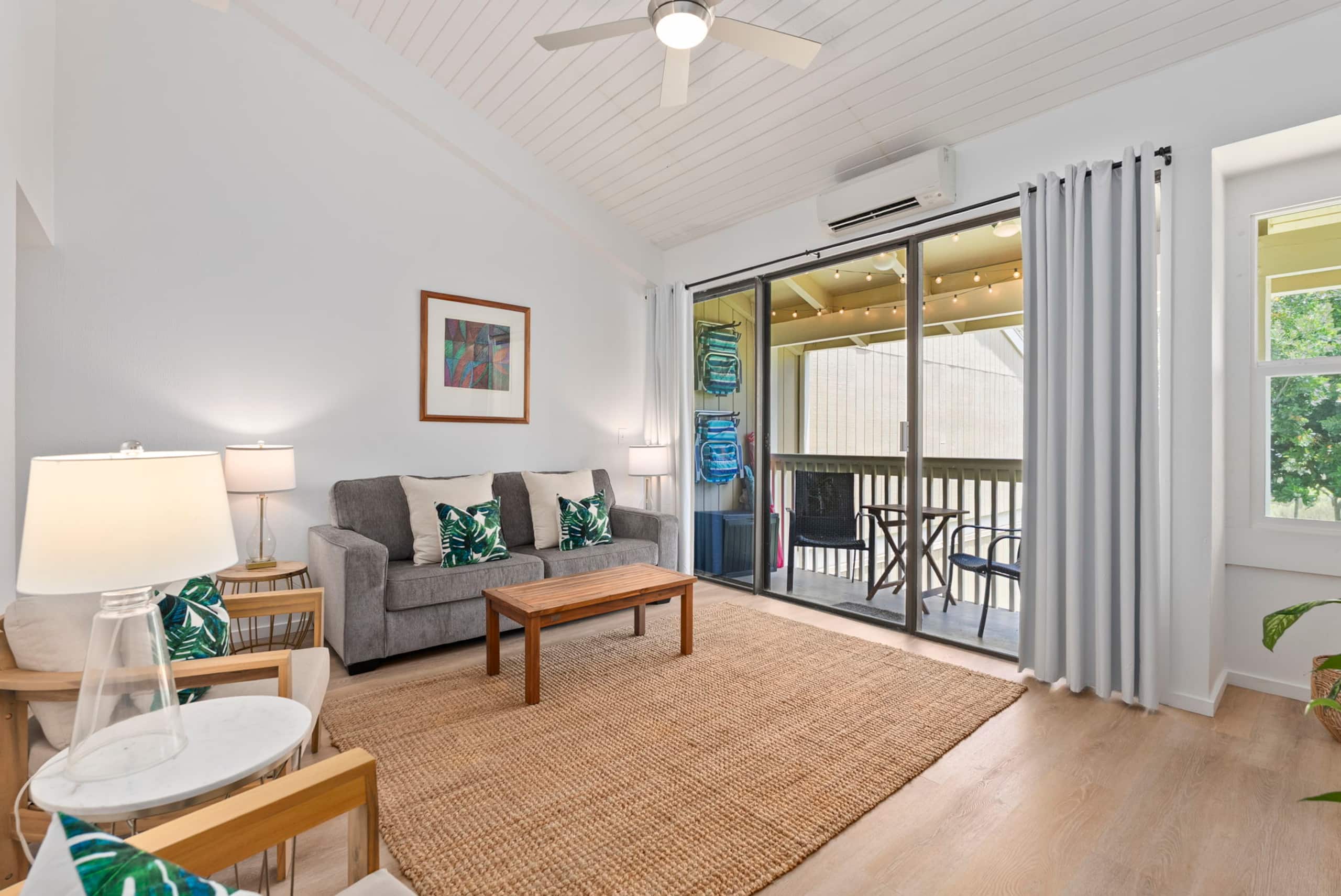 Condo in Kahuku · ★4.96 · Studio · 2 beds · 1 bath - Image 2