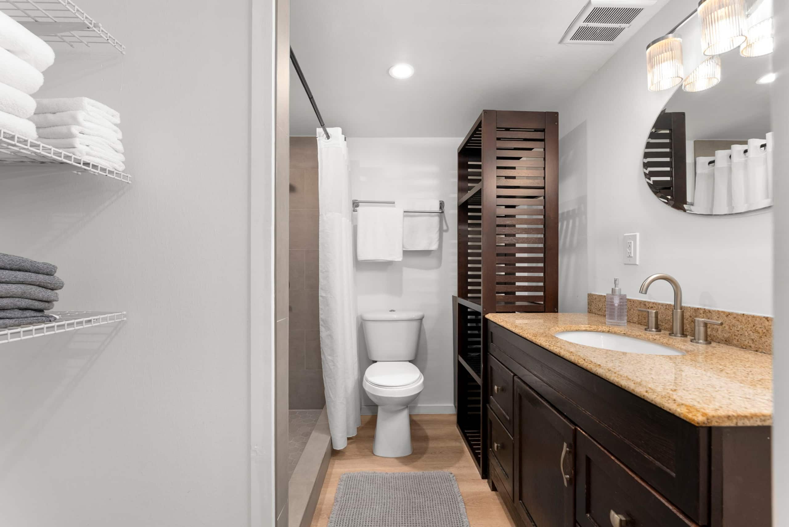 Condo in Kahuku · ★4.96 · Studio · 2 beds · 1 bath - Image 18