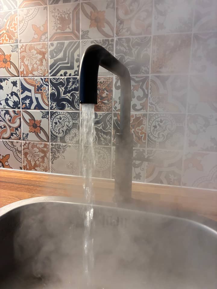It ÚT Fan Húske - Met Hottub In Hartje Friesland - Friesland