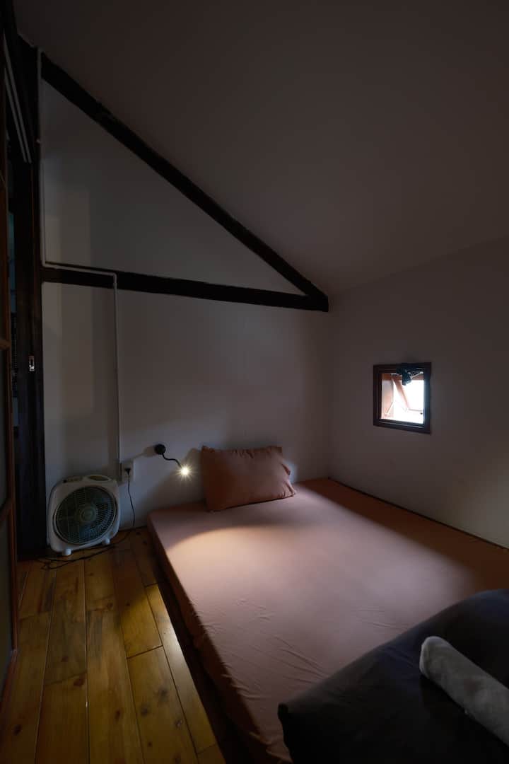 საძინებელი 5