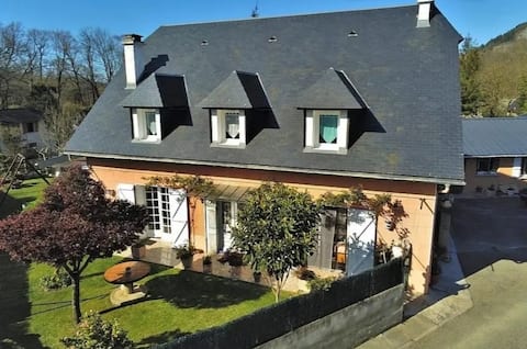 Gîte Le Béout: discover Lourdes and the Pyrenees