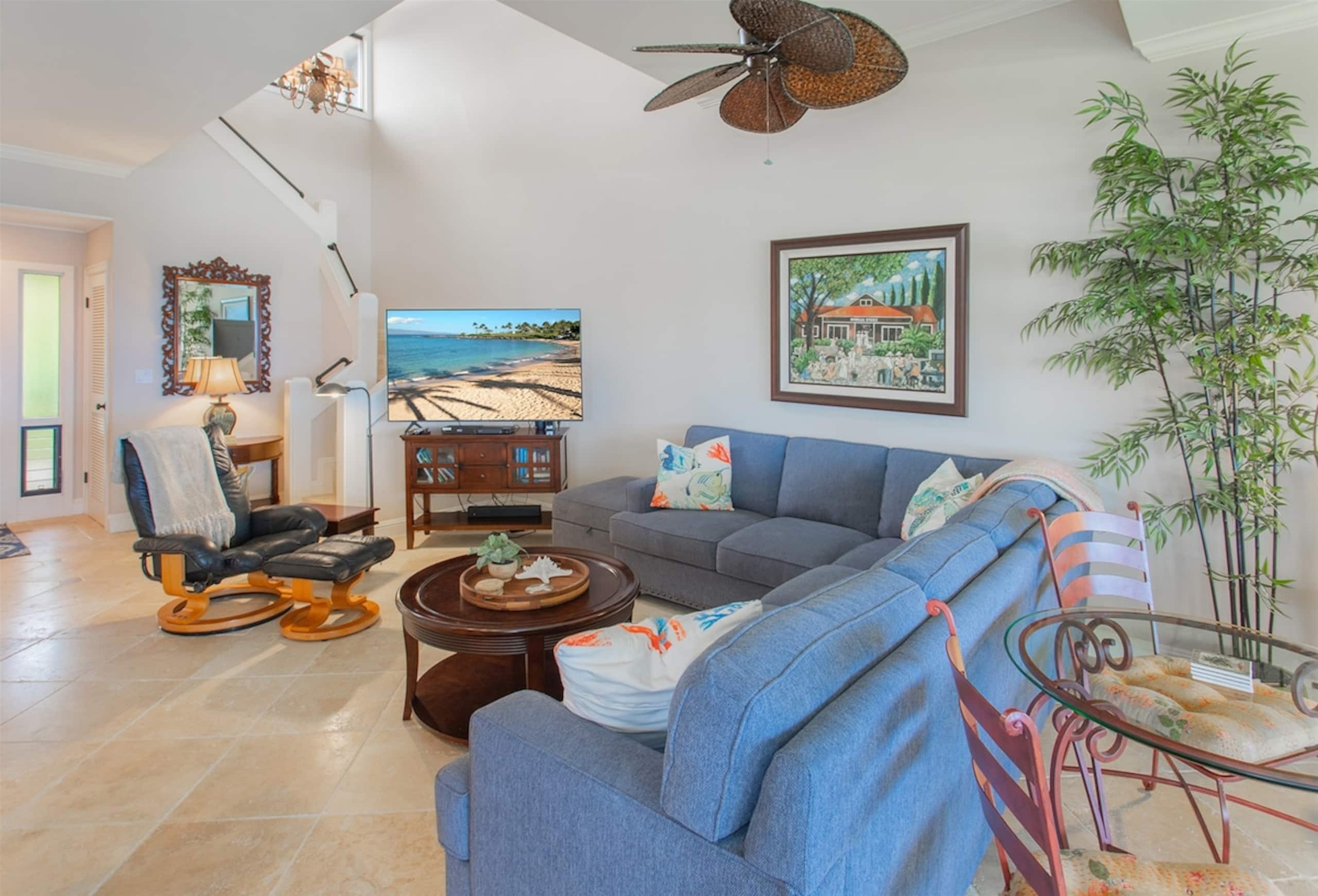 Villa in Lahaina · ★4.97 · 2 bedrooms · 3 beds · 3 baths - Image 8