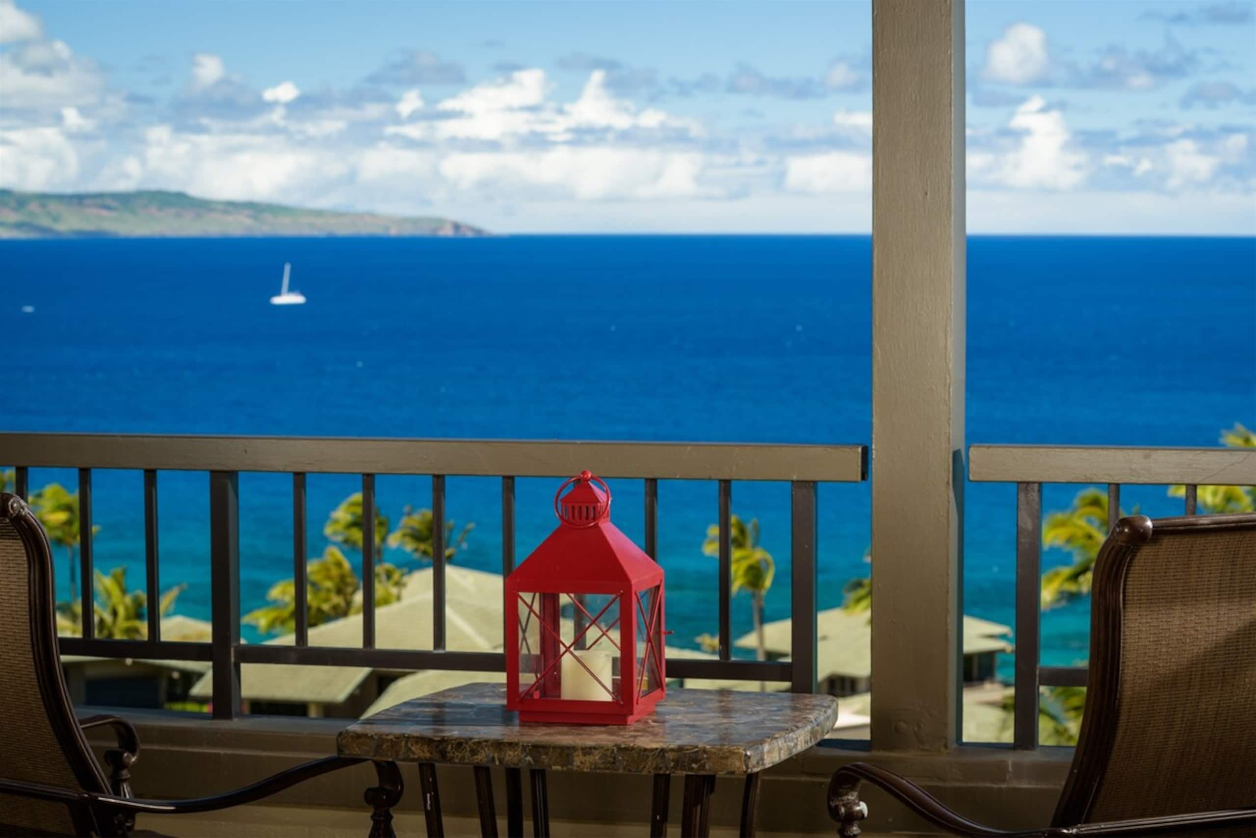 Villa in Lahaina · ★4.97 · 2 bedrooms · 3 beds · 3 baths - Image 14