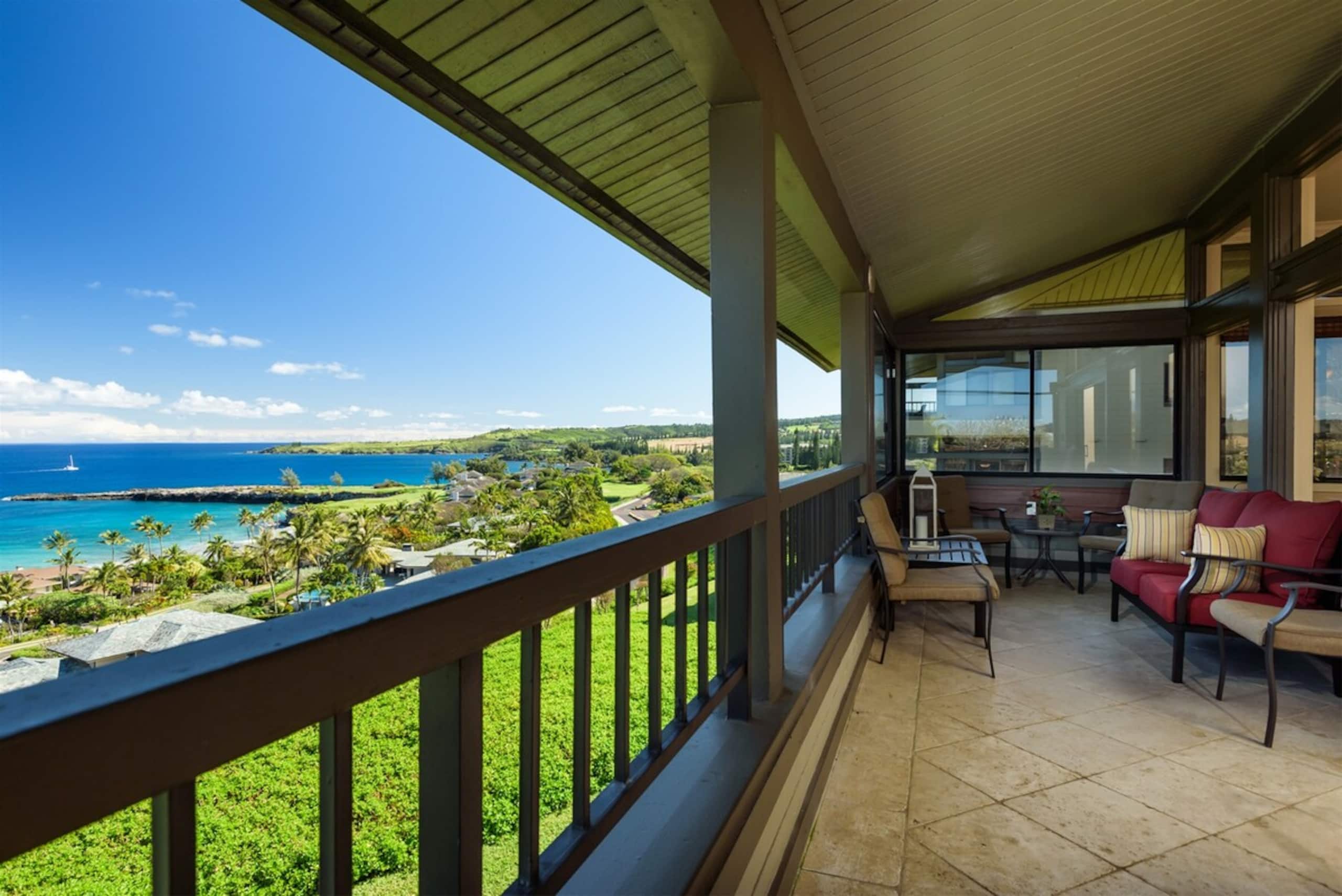 Villa in Lahaina · ★4.97 · 2 bedrooms · 3 beds · 3 baths - Image 13