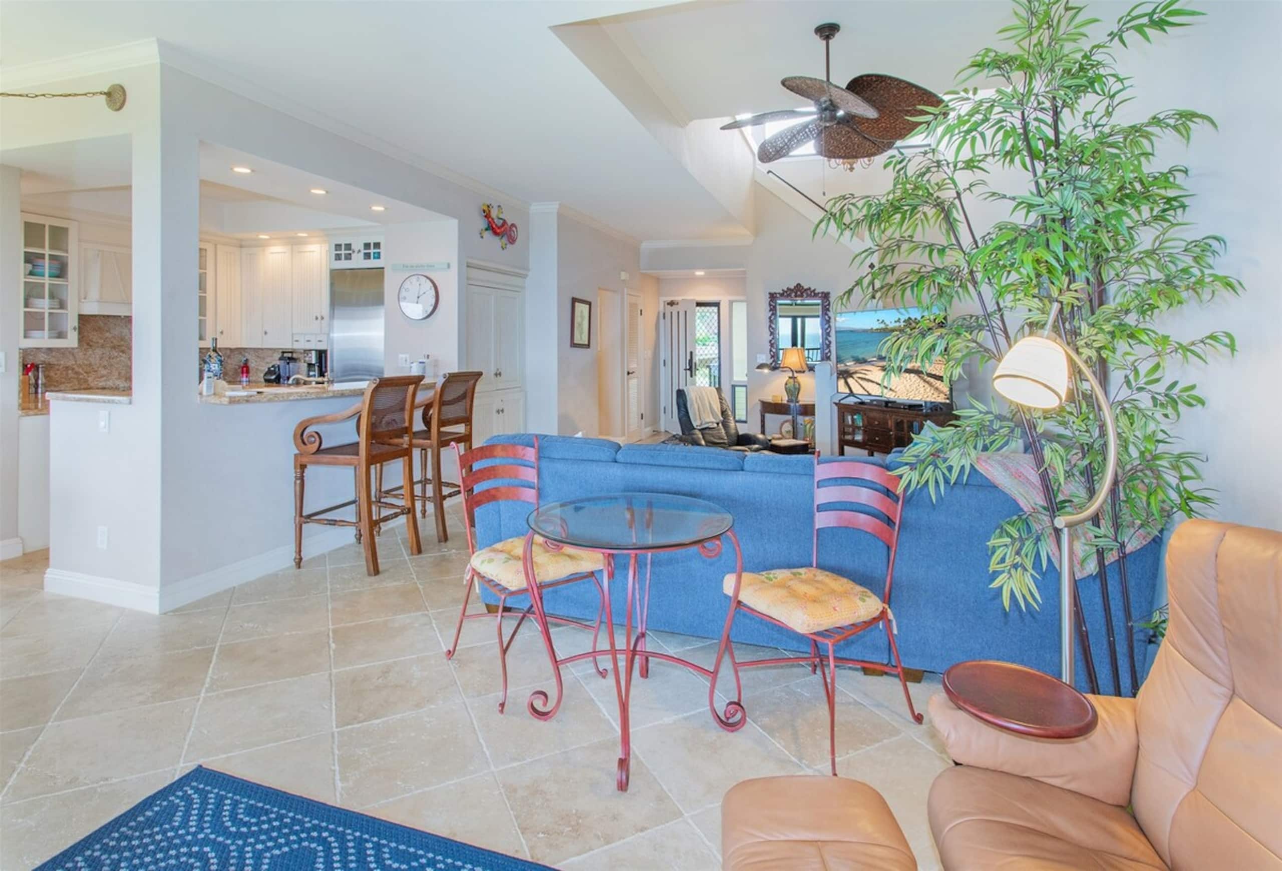 Villa in Lahaina · ★4.97 · 2 bedrooms · 3 beds · 3 baths - Image 11