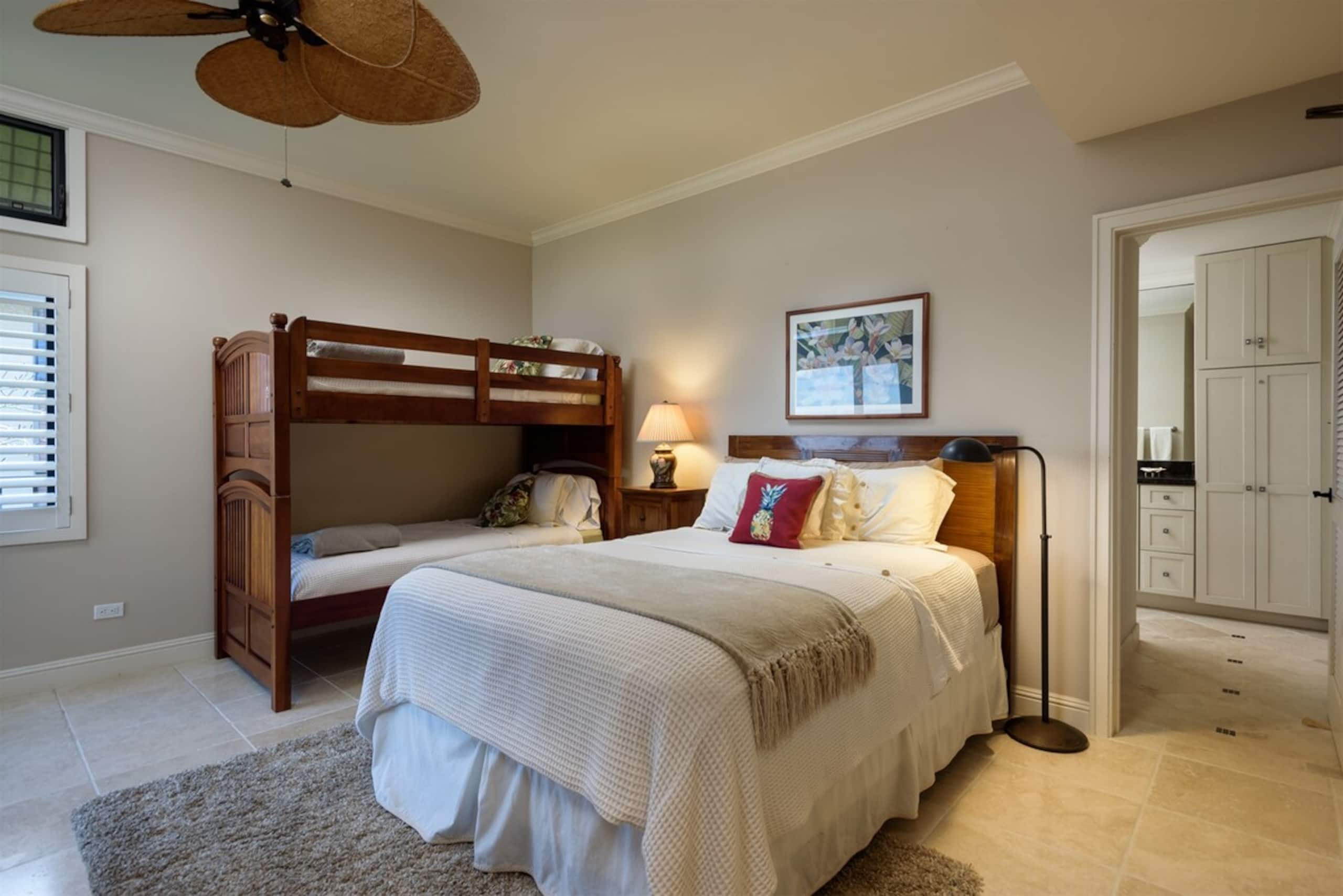 Villa in Lahaina · ★4.97 · 2 bedrooms · 3 beds · 3 baths - Image 26
