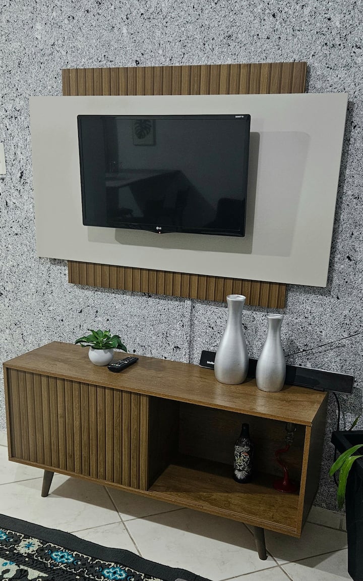 Chambre confortable, lumineuse et chaleureuse! »