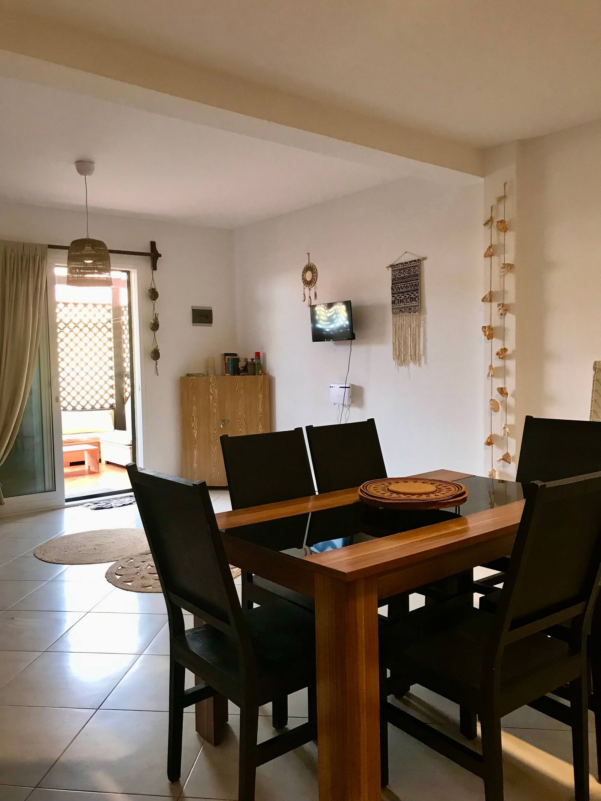 BLUE OCEAN -2 bedrooms -1st line, side ocean view — Foto 3
