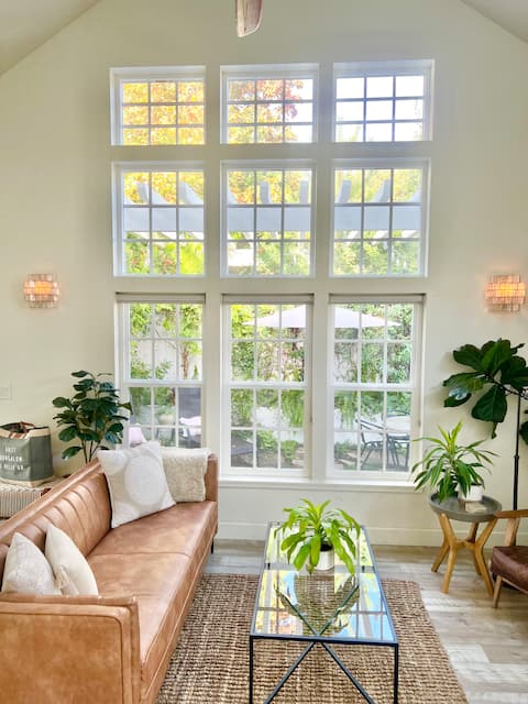 Spa Like Stay at the Britt Bungalow in J’Ville