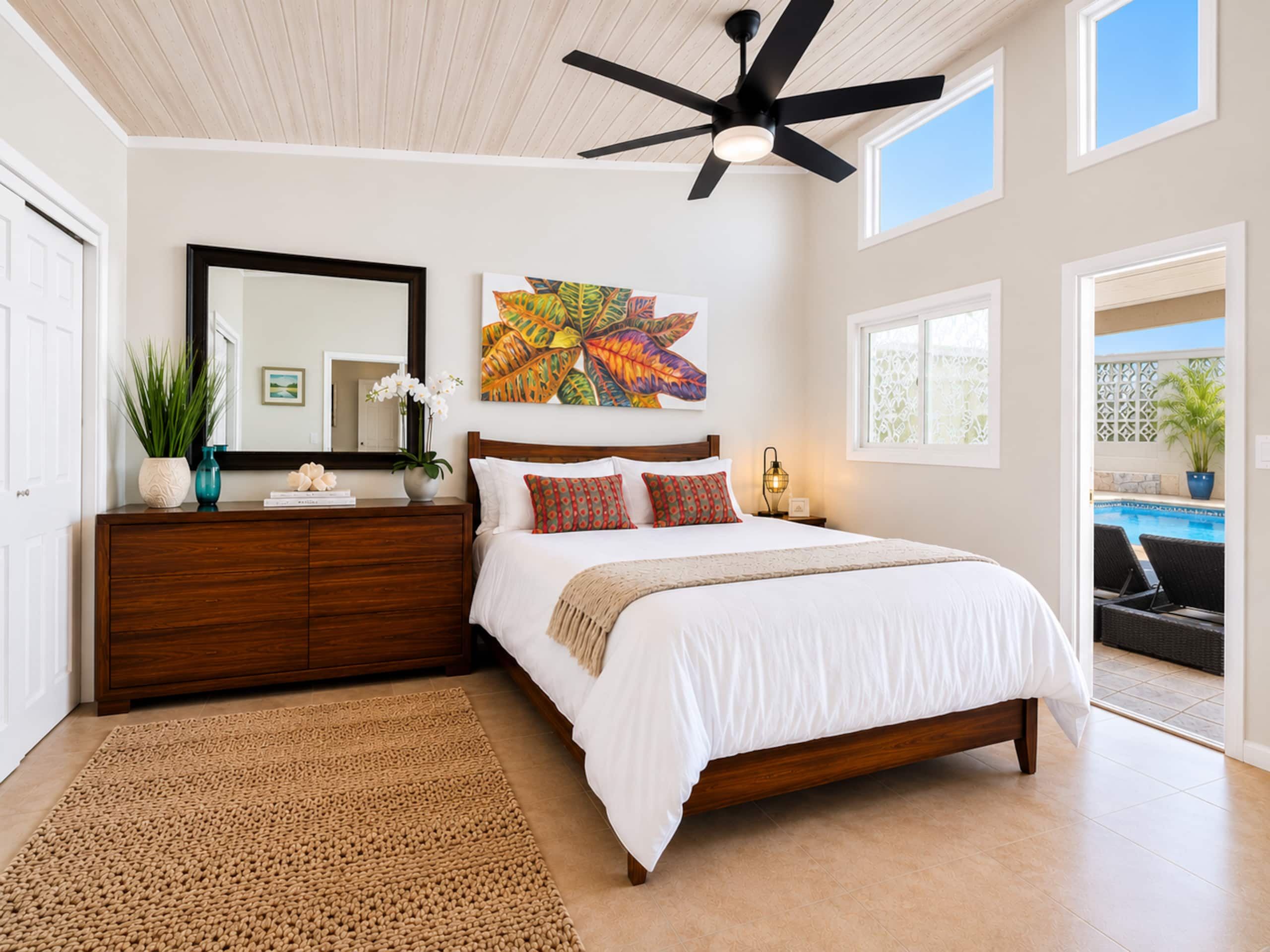 Private Poolside Suite- Ocean Views - Central - Photo 21